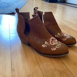 Floral Suede Brown Ankle Boots